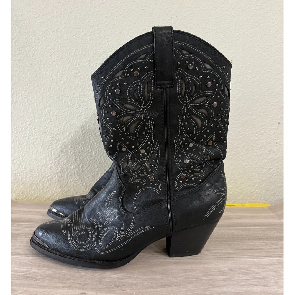 Dingo Women's Black Western Cowboy Boots Studded Snip Toe Size 9M